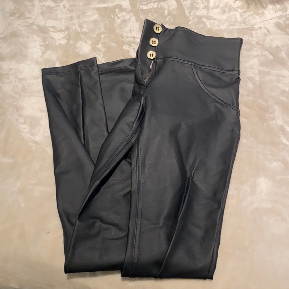Livify Faux Leather pants